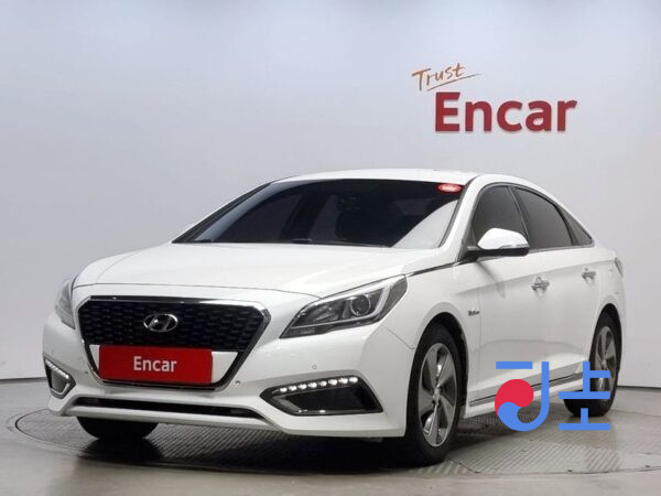 Hyundai Sonata white - KMHE5411BGA018392