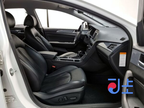 Hyundai Sonata white - KMHE5411BGA018392 - Image 10