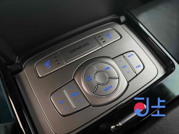 Hyundai Genesis grey - KMHGA41BBDU205798 - Image 12