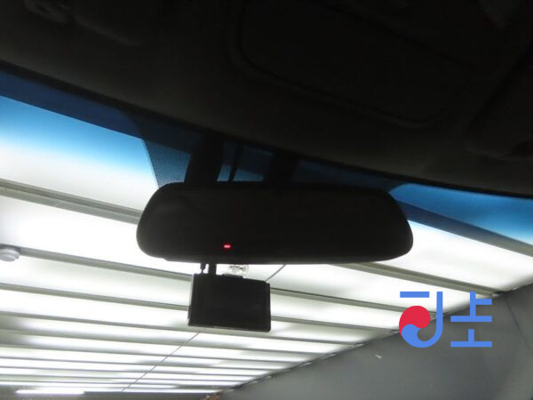 Kia Carnival black - KNHMF37ABJS437810 - Image 13