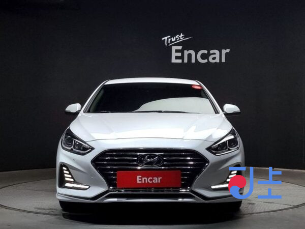 Hyundai Sonata white - KMHE341AGJA350473 - Image 3