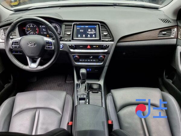 Hyundai Sonata white - KMHE341AGJA350473 - Image 7