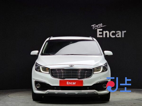 Kia Carnival white - KNAMB81ABJS376833 - Image 3