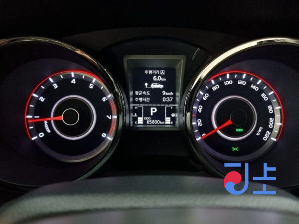 SsangYong Tivoli white - KPBXH3AR1FP017772 - Image 8