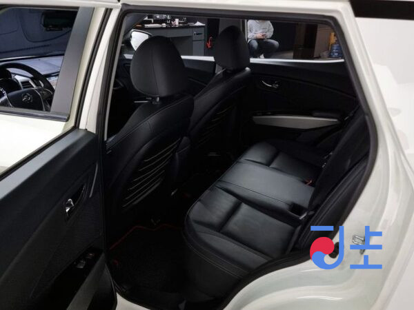 SsangYong Tivoli white - KPBXH3AR1FP017772 - Image 12