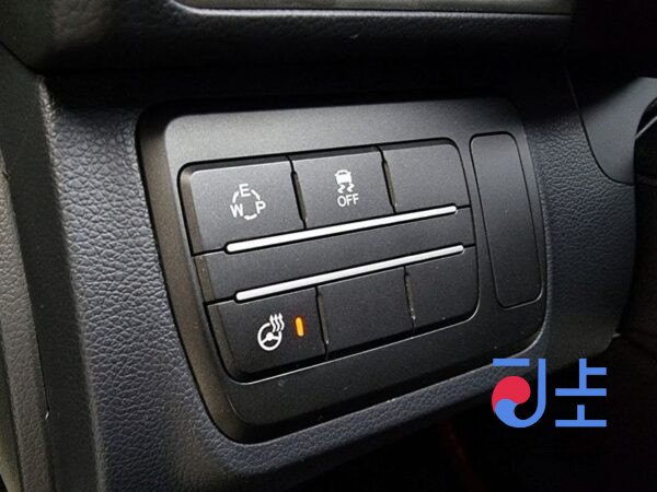 SsangYong Tivoli white - KPBXH3AR1FP017772 - Image 17