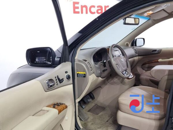 Kia Carnival black - KNHMD376BCS476611 - Image 10