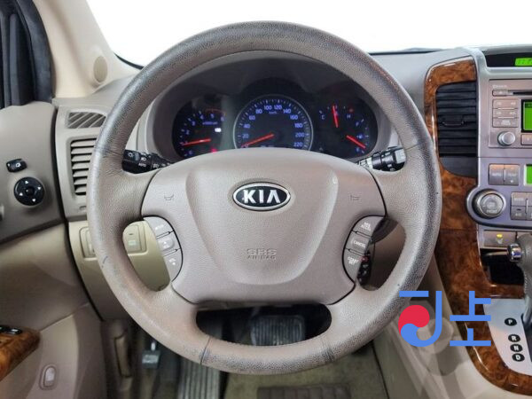 Kia Carnival black - KNHMD376BCS476611 - Image 16