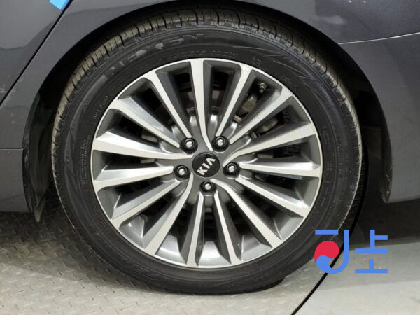 Kia K7 grey - KNALD418BGA026995 - Image 5