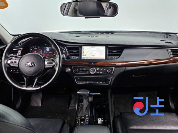 Kia K7 grey - KNALD418BGA026995 - Image 7