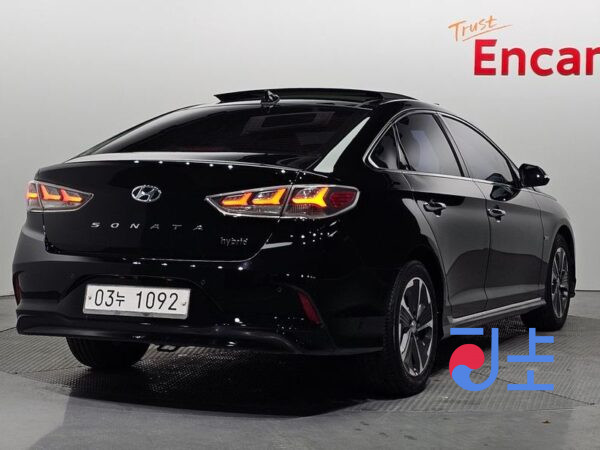 Hyundai Sonata black - KMHE3413BJA069268 - Image 2