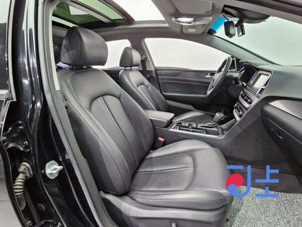 Hyundai Sonata black - KMHE3413BJA069268 - Image 10