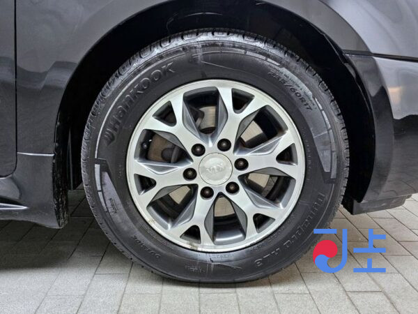 Kia Carnival black - KNHMD376BDS558491 - Image 5