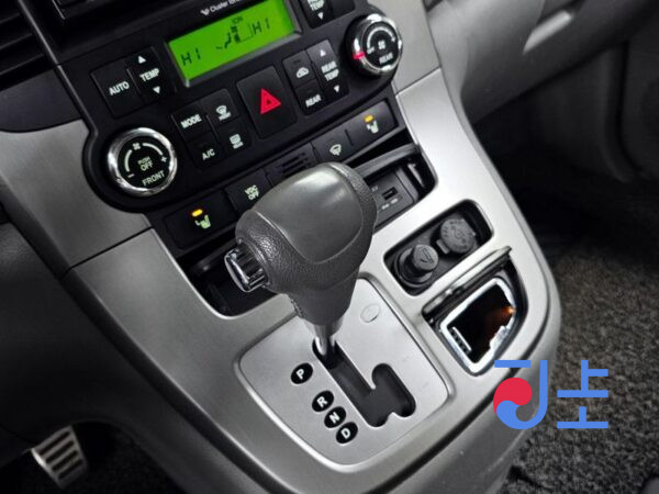 Kia Carnival black - KNHMD376BDS558491 - Image 9