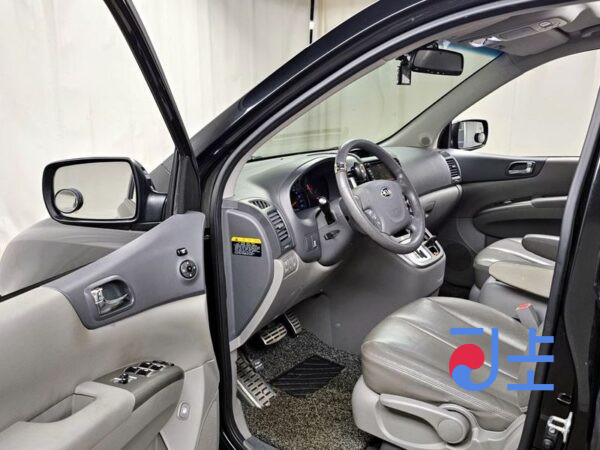 Kia Carnival black - KNHMD376BDS558491 - Image 11