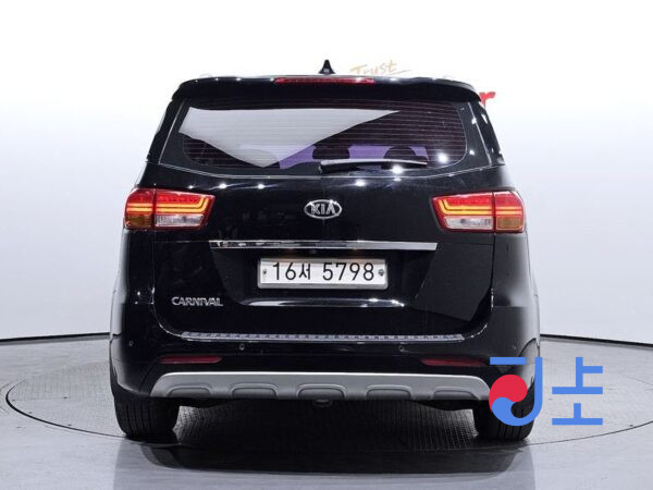 Kia Carnival black - KNAME81ABFS005135 - Image 4