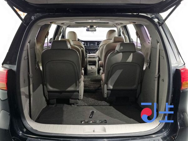 Kia Carnival black - KNAME81ABFS005135 - Image 20