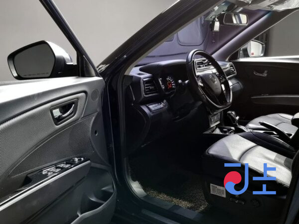 SsangYong Tivoli blue - KPBXH3AT1LP306187 - Image 10