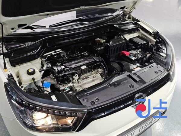 SsangYong Tivoli white - KPBXH3AR1GP098422 - Image 6