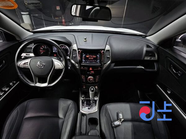 SsangYong Tivoli white - KPBXH3AR1GP098422 - Image 7