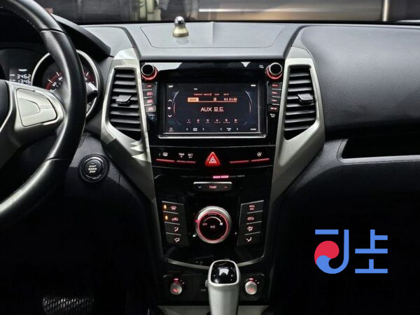 SsangYong Tivoli white - KPBXH3AR1GP098422 - Image 15