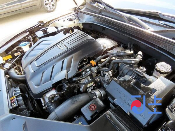 Kia K7 white - KNALB41ABGA021363 - Image 18