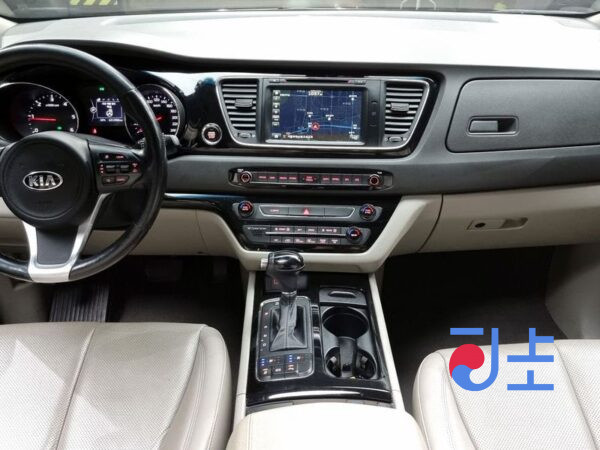 Kia Carnival grey - KNAME81ABGS195282 - Image 7