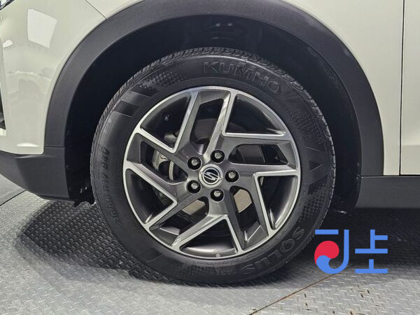 SsangYong Tivoli white - KPBXL3AT1MP358596 - Image 5