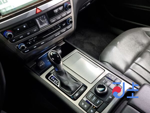 Hyundai Genesis grey - KMHGM41DDFU069078 - Image 9