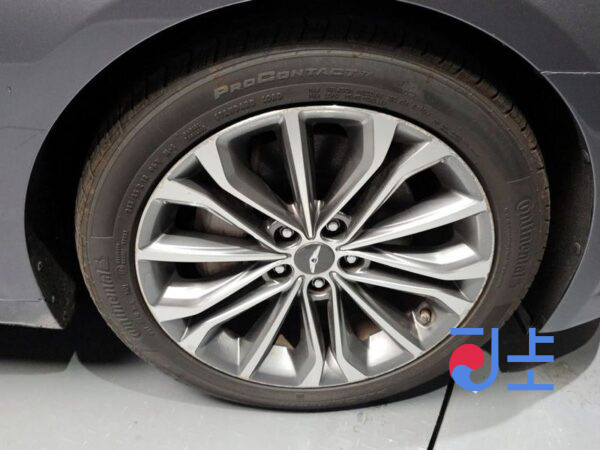 Hyundai Genesis grey - KMHGL41DDFU071491 - Image 5