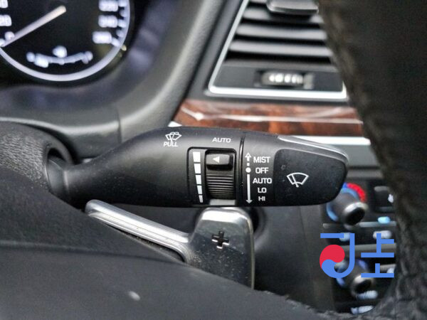Hyundai Genesis grey - KMHGL41DDFU071491 - Image 17
