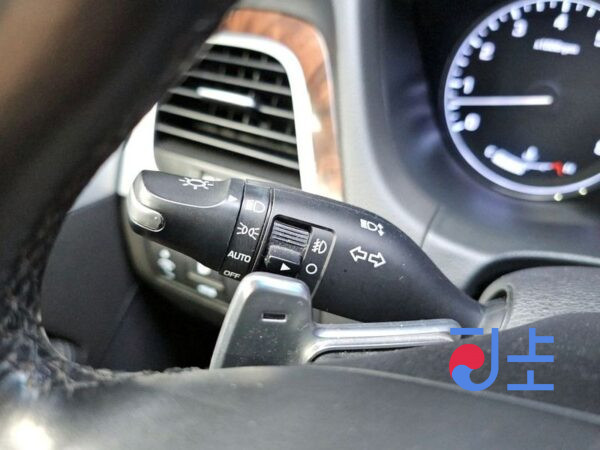 Hyundai Genesis grey - KMHGL41DDFU071491 - Image 18