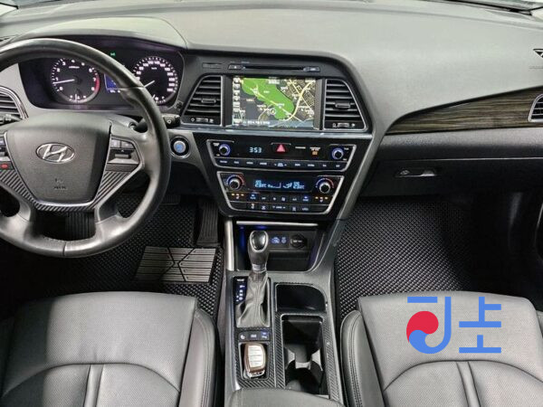 Hyundai Sonata grey - KMHE341CBHA302991 - Image 7