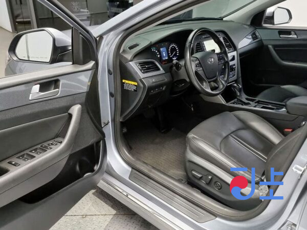 Hyundai Sonata grey - KMHE3411BFA002090 - Image 11