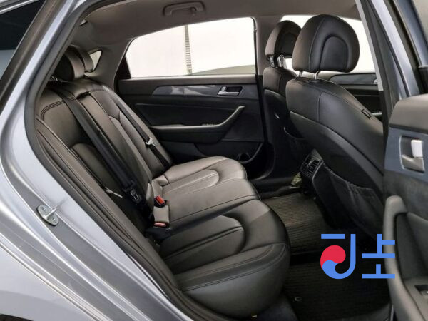 Hyundai Sonata grey - KMHE3411BFA002090 - Image 12