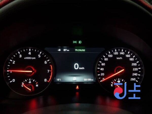 Kia K7 black - KNALB415BHA085843 - Image 8