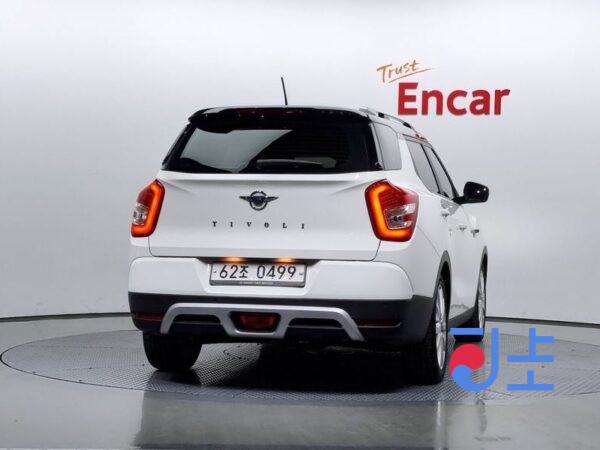 SsangYong Tivoli white - KPBXM3AP1GP086527 - Image 4
