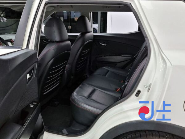 SsangYong Tivoli white - KPBXM3AP1GP086527 - Image 13