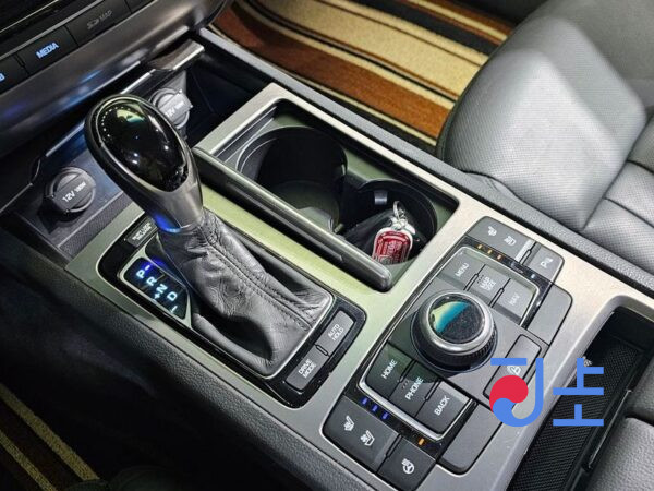 Hyundai Genesis black - KMHGM41DDFU075169 - Image 9