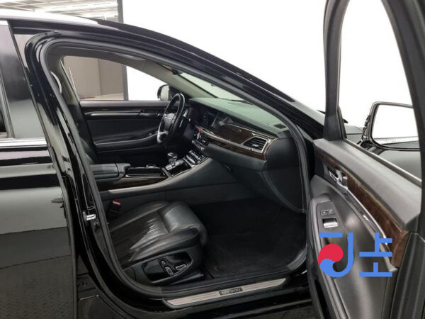 Genesis G90 black - KMHG141ABGU005843 - Image 12