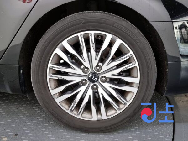 Kia K7 black - KNAL6418BLA213395 - Image 5