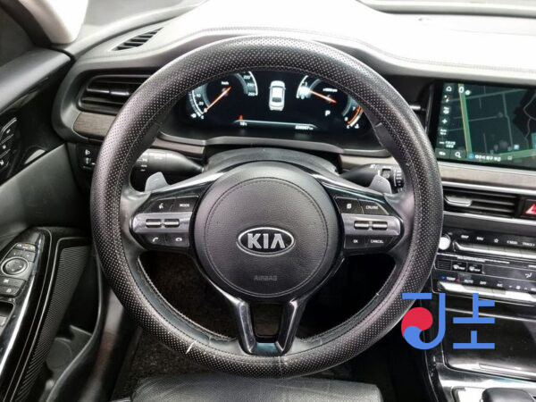 Kia K7 black - KNAL6418BLA213395 - Image 13