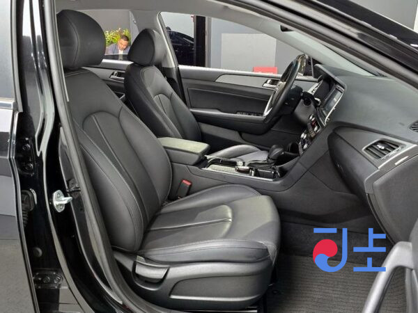 Hyundai Sonata black - KMHE241CBJA467687 - Image 11