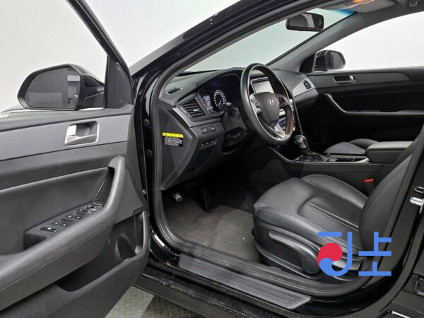 Hyundai Sonata black - KMHE241CBJA467687 - Image 12