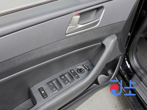 Hyundai Sonata black - KMHE241CBJA467687 - Image 14