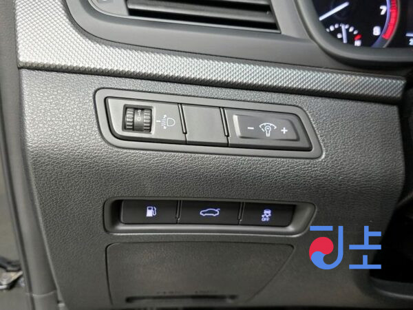 Hyundai Sonata black - KMHE241CBJA467687 - Image 16