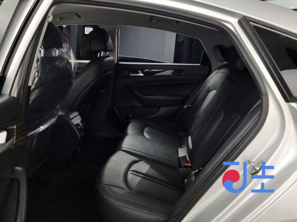 Hyundai Sonata silver - KMHE341CBFA038150 - Image 11