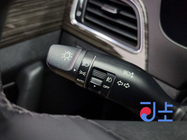 Hyundai Sonata silver - KMHE341CBFA038150 - Image 16