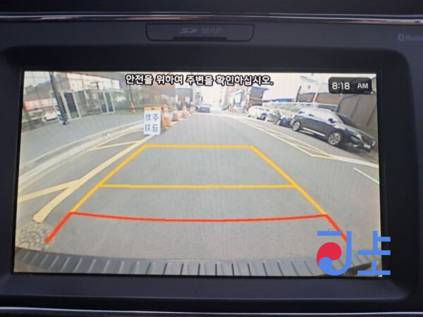 Kia Carnival black - KNAMC81ABKS465060 - Image 9
