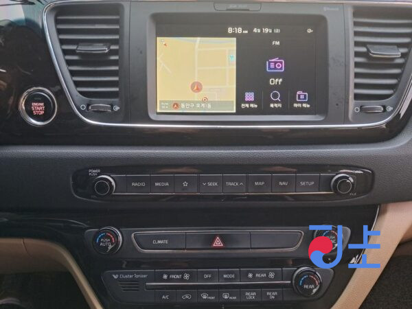 Kia Carnival black - KNAMC81ABKS465060 - Image 10